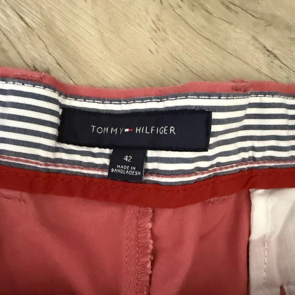 New Tommy Hilfiger Men's Size 42 Classic Fit Shorts Pink Cotton NWT
